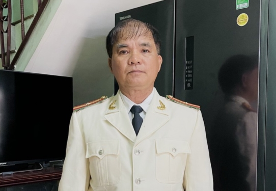 Chú Triệu - 64 tuổi