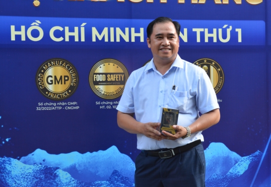 Anh Bùi Minh - 47 tuổi
