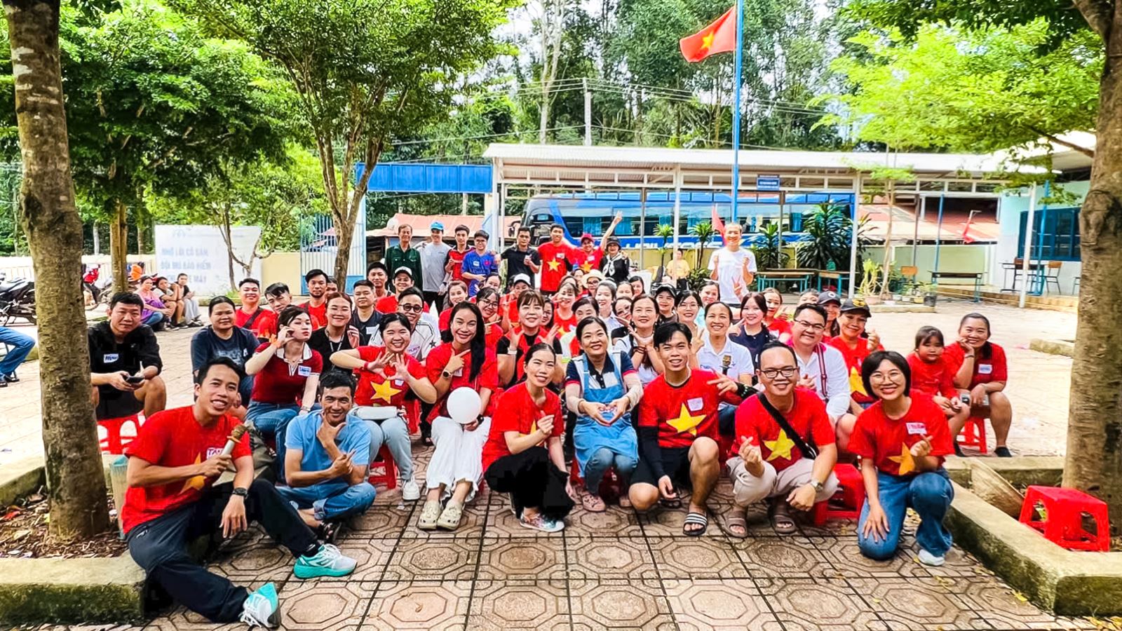 AUSMEDIC Chung Tay Gieo Mầm Yêu Thương Ở Mã Đà