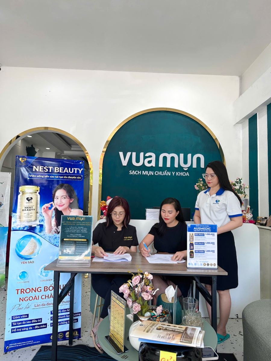 AUSMEDIC x Vua Mụn – Giải pháp chăm sóc da từ trong ra ngoài