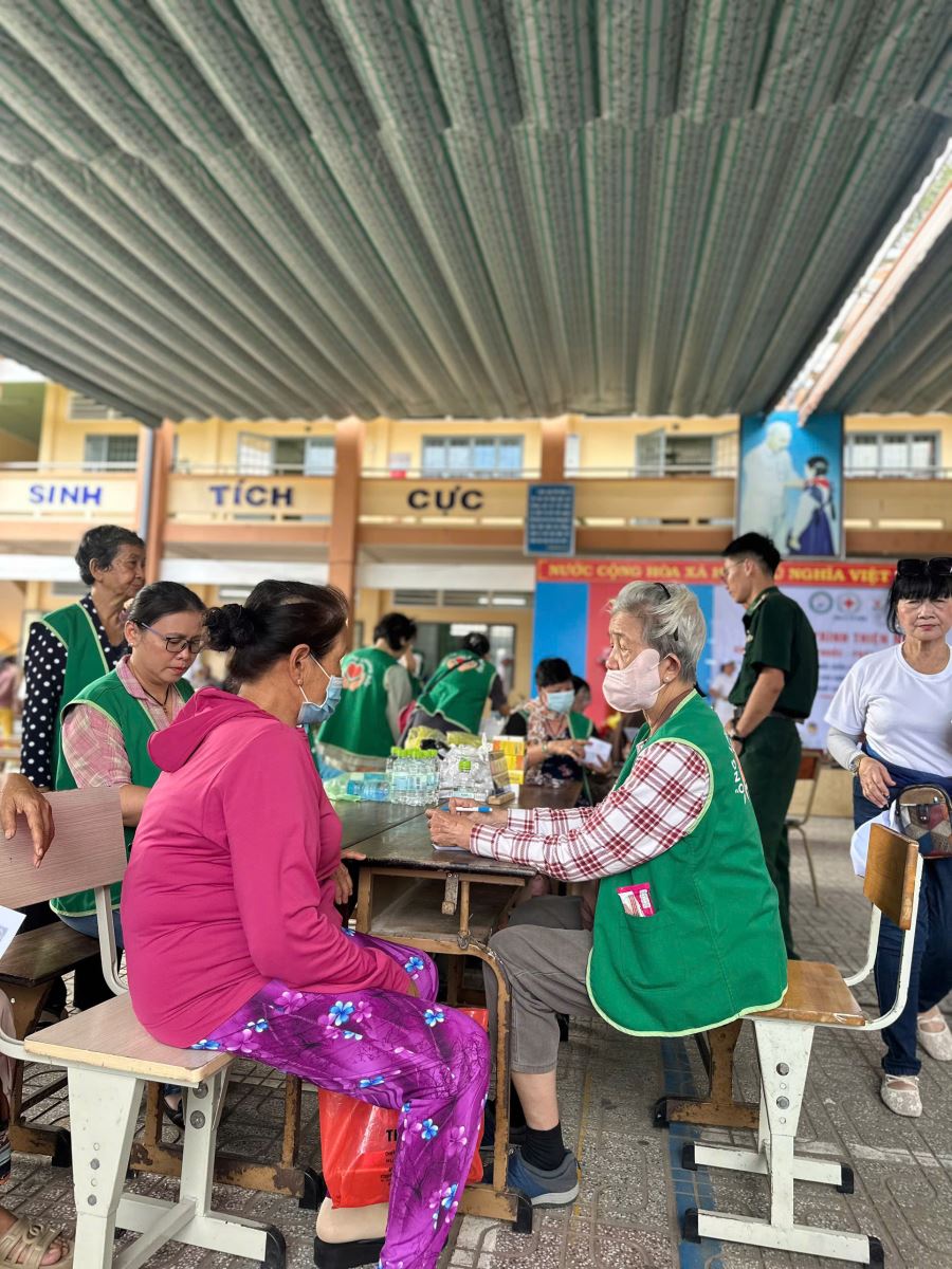 AUSMEDIC – CHUNG TAY CHIA SẺ YÊU THƯƠNG, LAN TỎA SỨC KHỎE