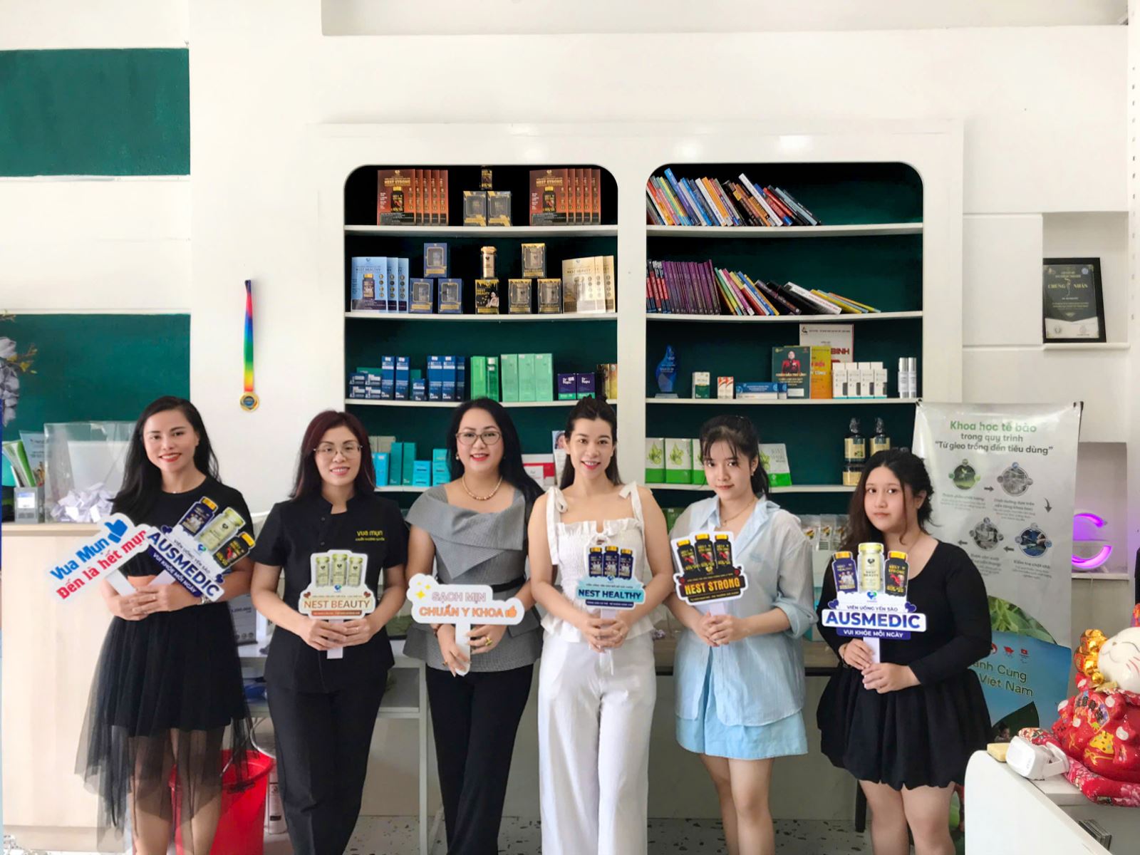 AUSMEDIC x Vua Mụn – Giải pháp chăm sóc da từ trong ra ngoài