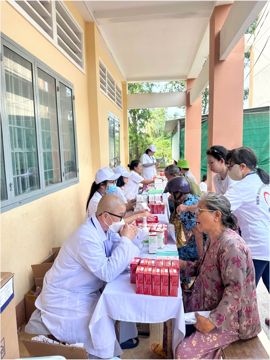 AUSMEDIC – CHUNG TAY CHIA SẺ YÊU THƯƠNG, LAN TỎA SỨC KHỎE